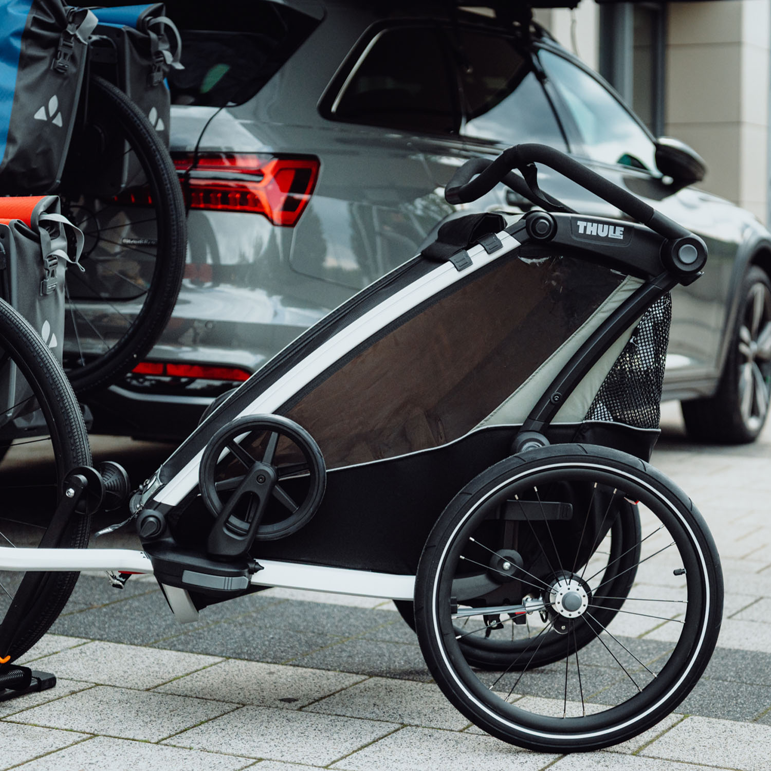 Przyczepka rowerowa, podwójna Thule Chariot Lite 10511 - obrazek 3